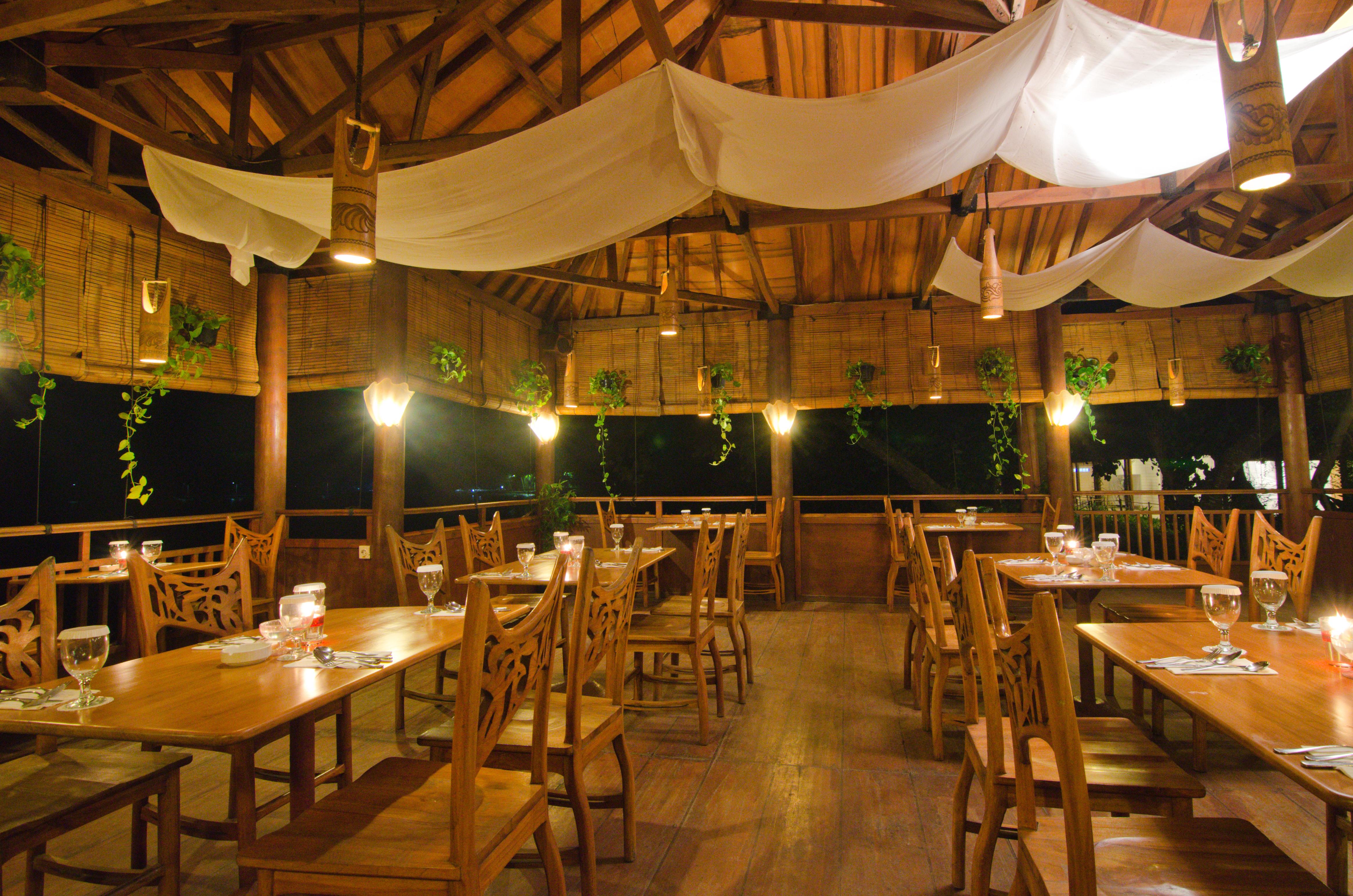 Hawaii Resort Family Suites Anyer Exteriör bild
