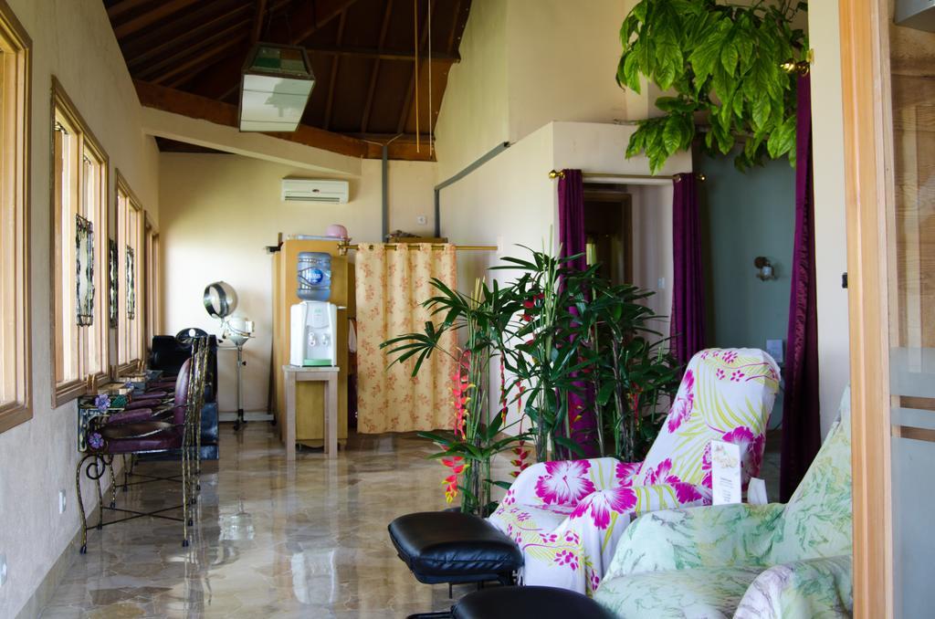 Hawaii Resort Family Suites Anyer Exteriör bild